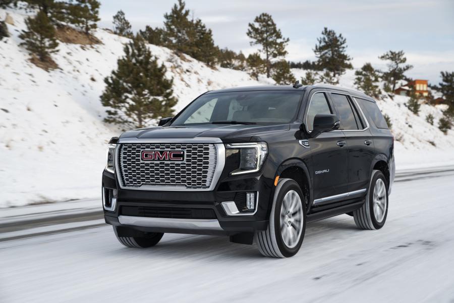  GMC Yukon Denali 2020 года  (фото 16 из 31)